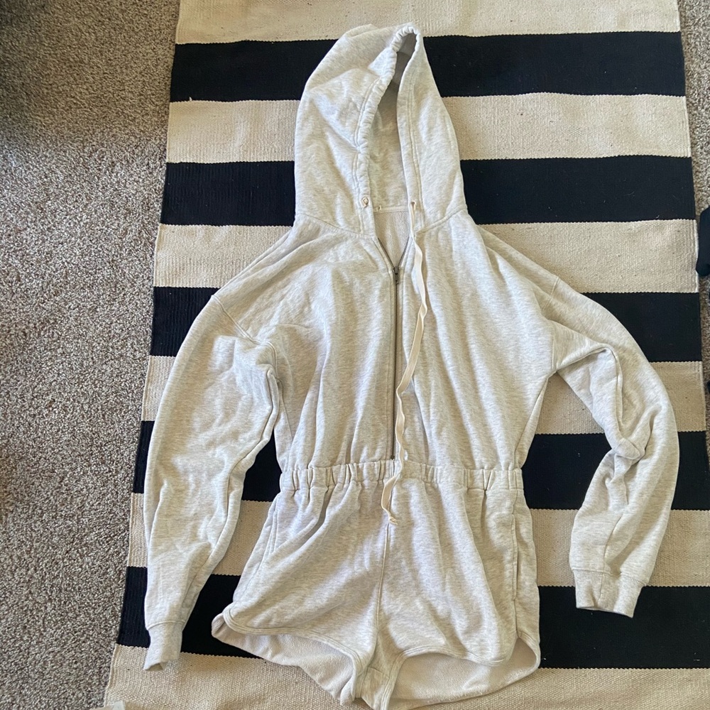 NIV romper jacket